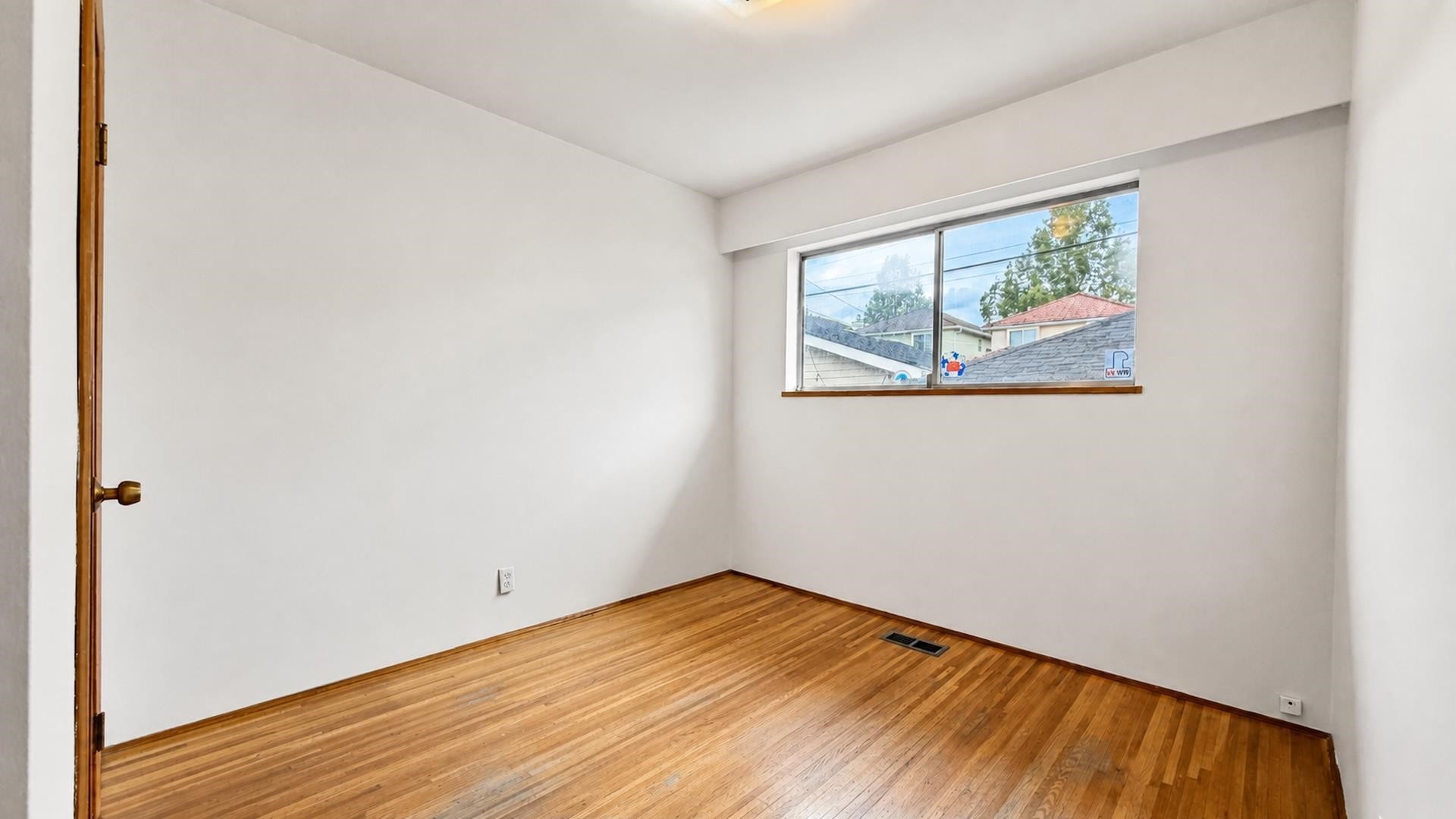 817 64Th Avenue W, Vancouver, BC