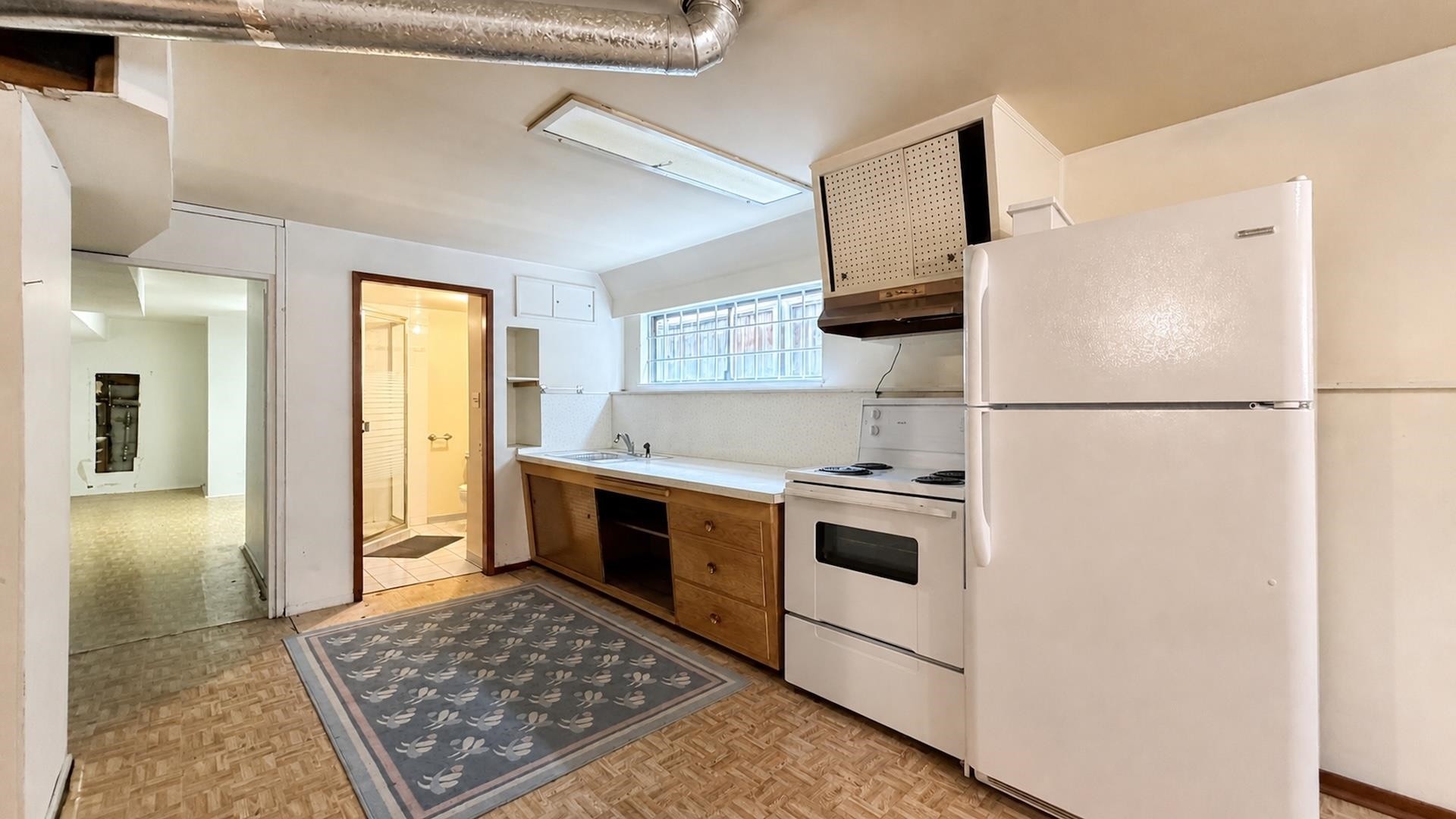 817 64Th Avenue W, Vancouver, BC