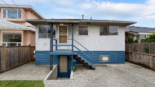 817 64Th Avenue W, Vancouver, BC 