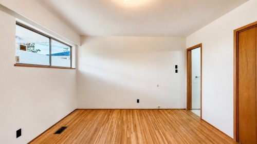 817 64Th Avenue W, Vancouver, BC 