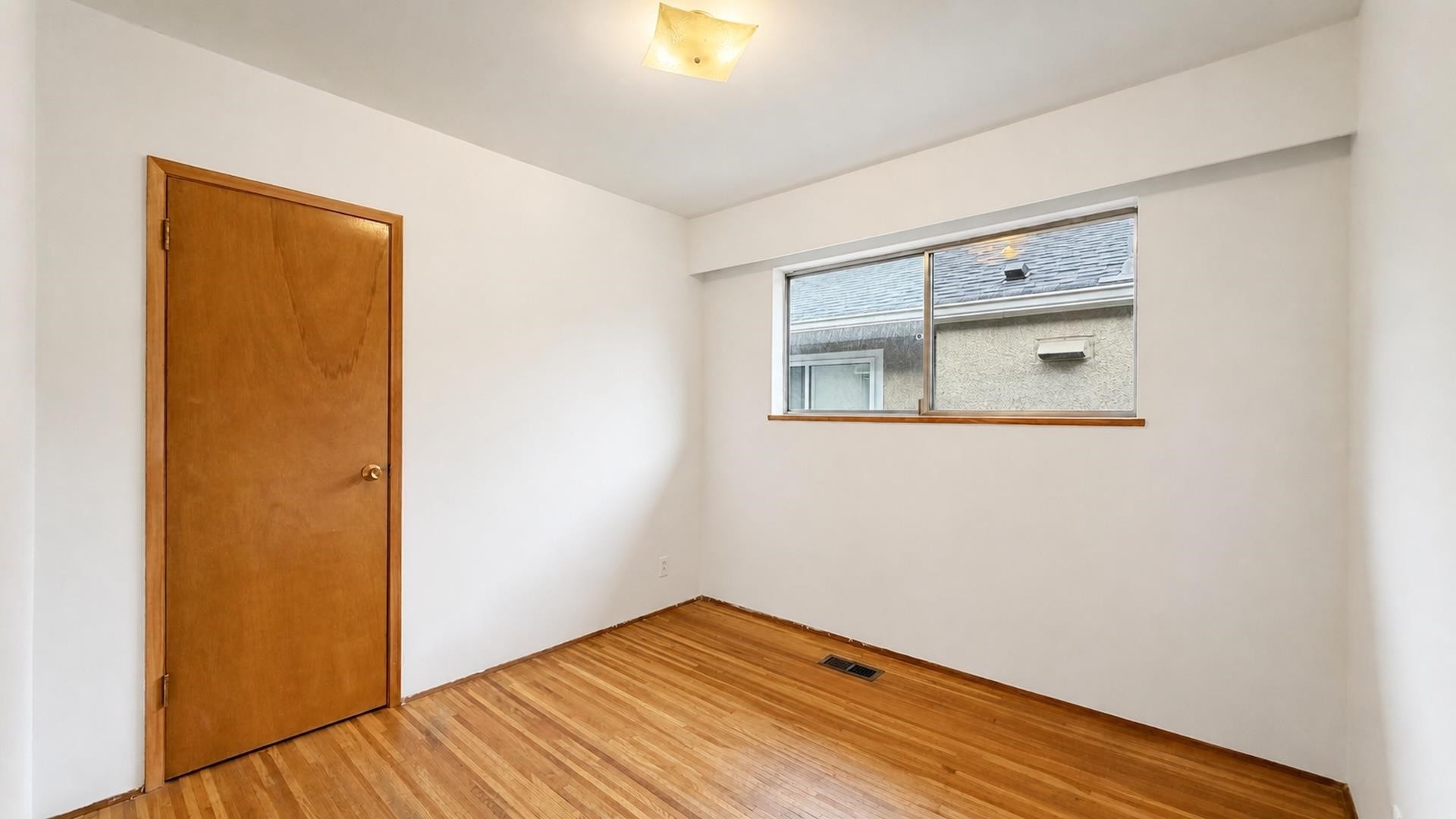 817 64Th Avenue W, Vancouver, BC
