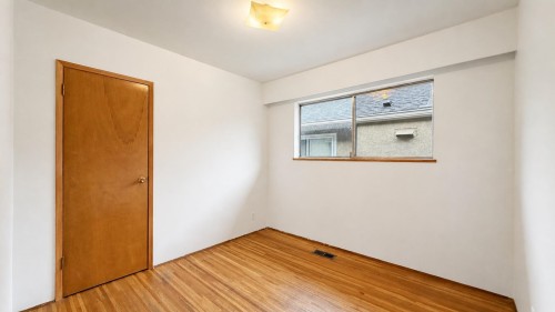 817 64Th Avenue W, Vancouver, BC 