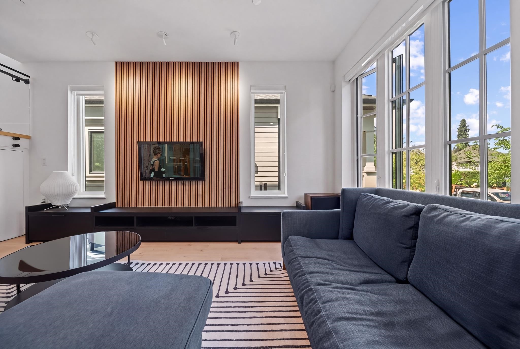 1438 17Th Avenue E, Vancouver, BC