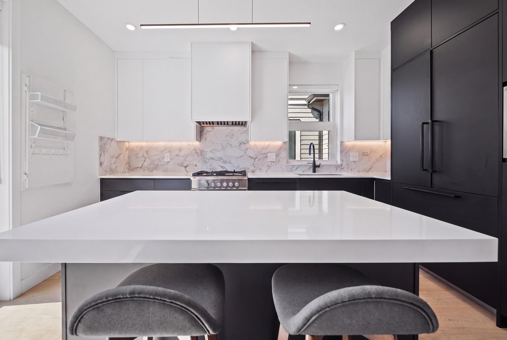 1438 17Th Avenue E, Vancouver, BC