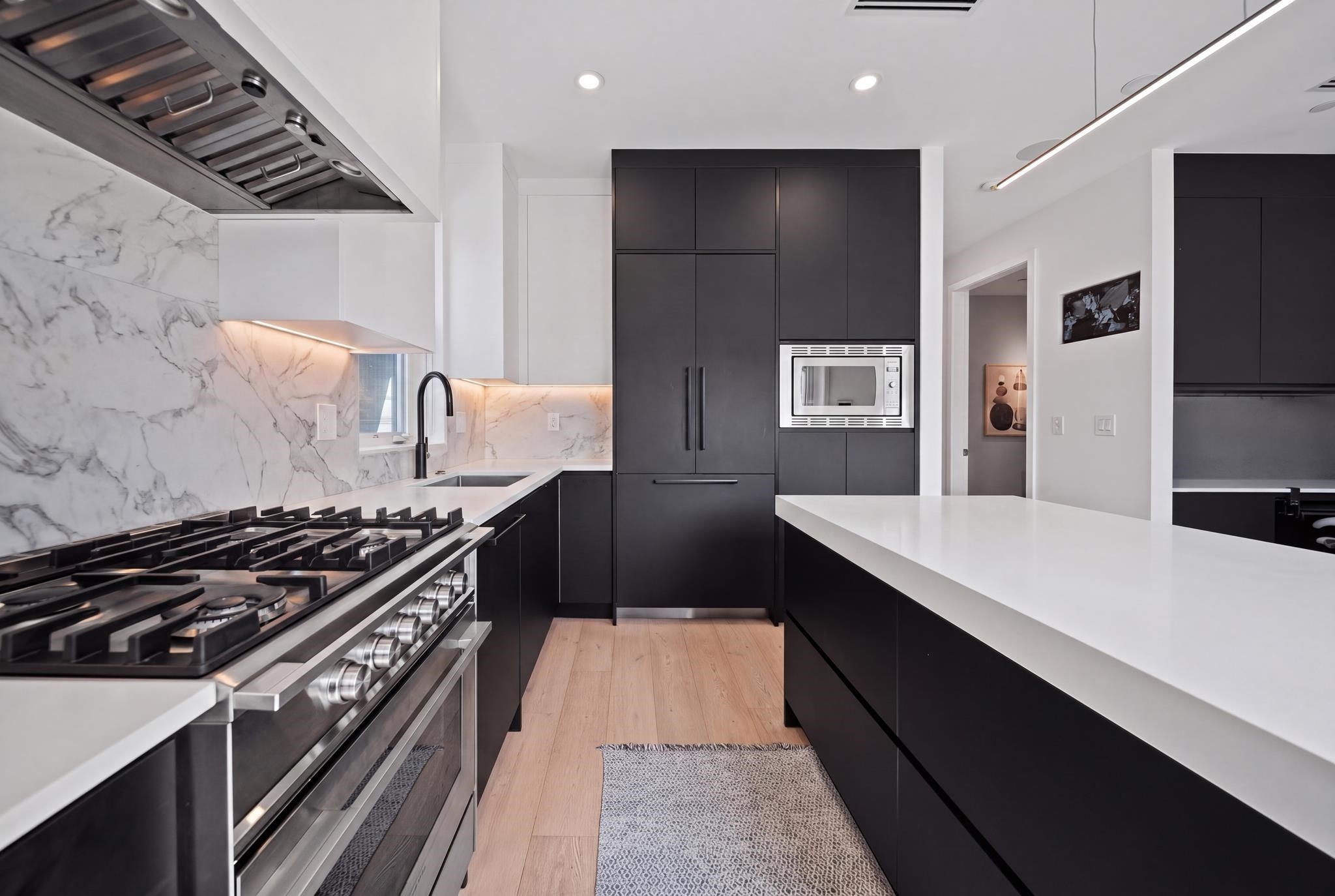 1438 17Th Avenue E, Vancouver, BC