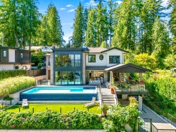 313 Ellesmere Avenue NBurnaby, BC V5B 1K1