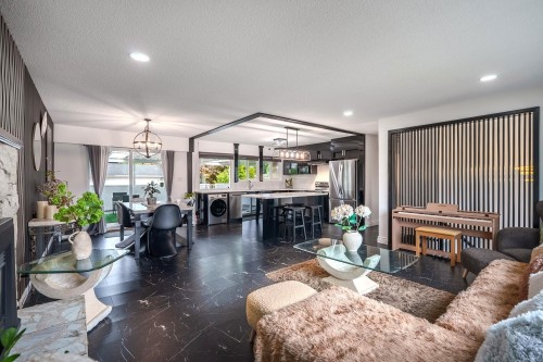 1121 Prairie Avenue, Port Coquitlam, BC 