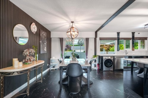 1121 Prairie Avenue, Port Coquitlam, BC 