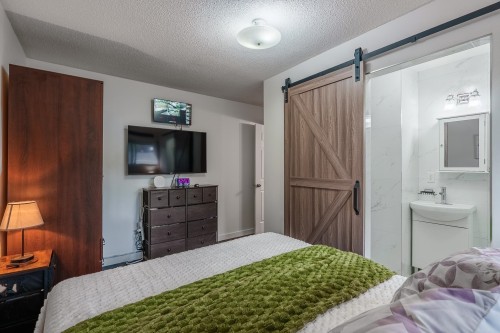 1121 Prairie Avenue, Port Coquitlam, BC 