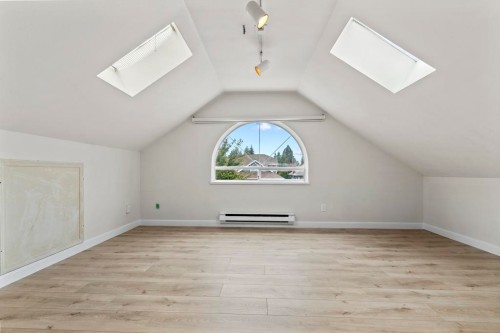 1830 Walnut Crescent, Coquitlam, BC 