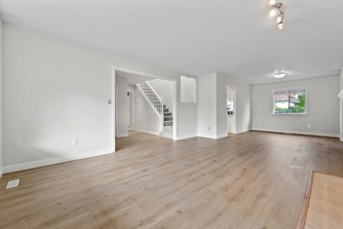 1830 Walnut Crescent, Coquitlam, BC 