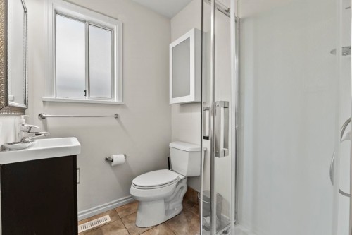 1830 Walnut Crescent, Coquitlam, BC 