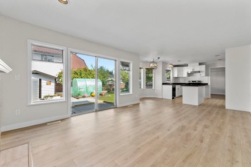 1830 Walnut Crescent, Coquitlam, BC 