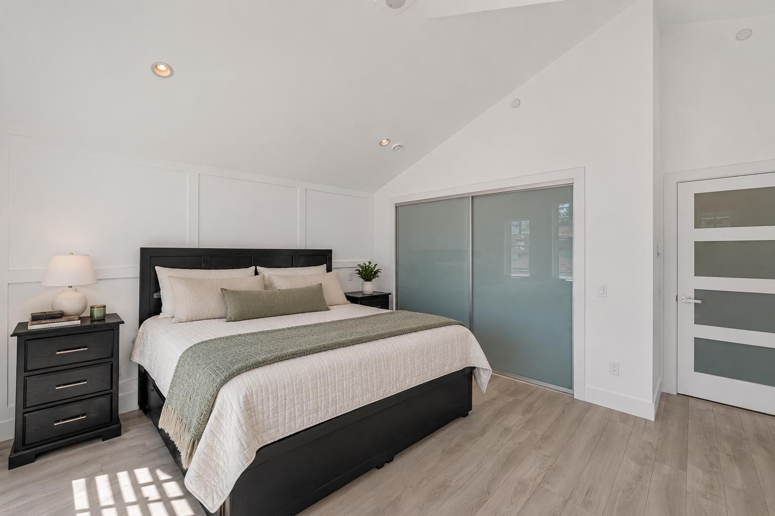 730 11Th Avenue E, Vancouver, BC