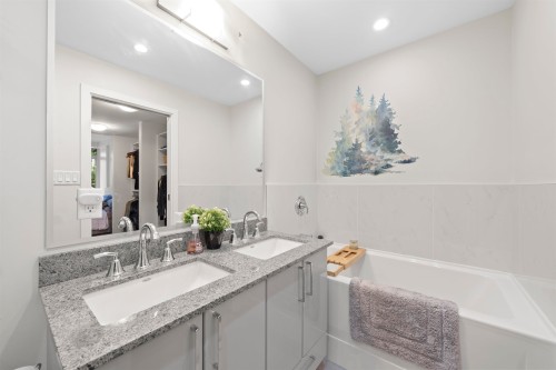 70 1St Avenue W, Vancouver, BC 