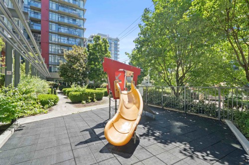 70 1St Avenue W, Vancouver, BC 