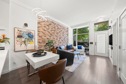 70 1St Avenue W, Vancouver, BC 