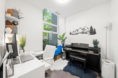 70 1St Avenue W, Vancouver, BC 