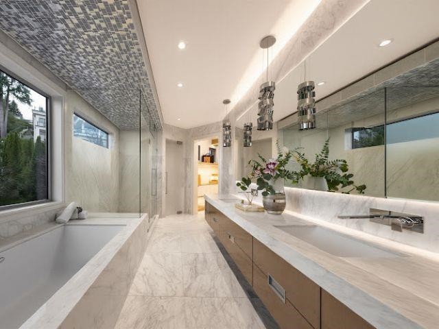 815 King Georges Way, West Vancouver, BC
