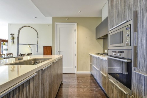 310-1616 Columbia Street, Vancouver, BC 