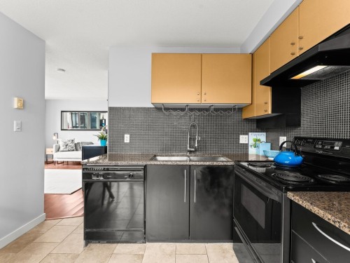 401-1238 Richards Street, Vancouver, BC 