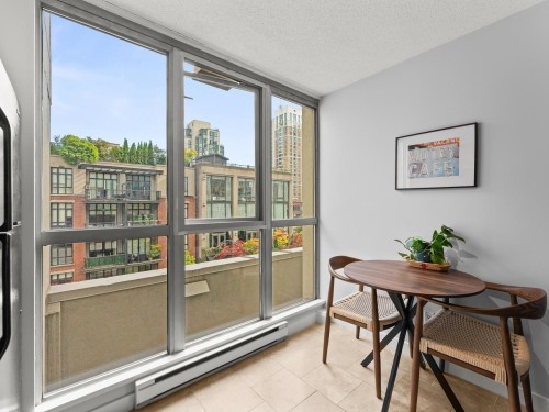 401-1238 Richards Street, Vancouver, BC 