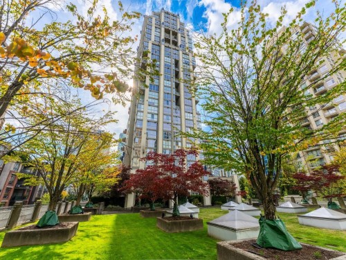 401-1238 Richards Street, Vancouver, BC 