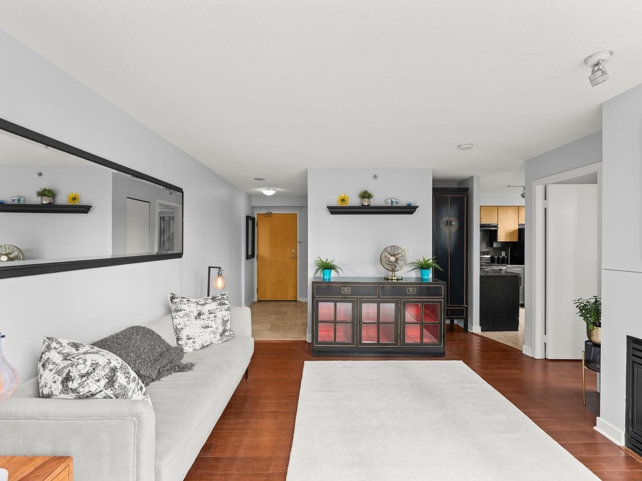401-1238 Richards Street, Vancouver, BC