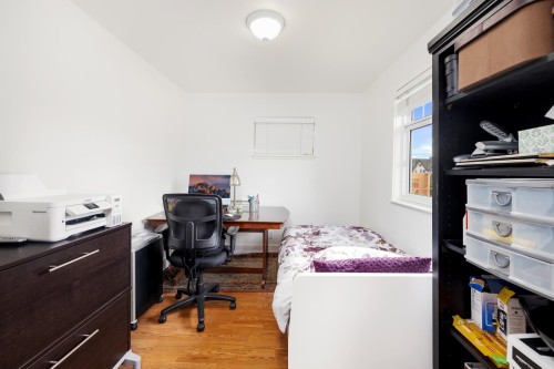 404 18Th Avenue W, Vancouver, BC 