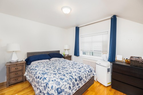 404 18Th Avenue W, Vancouver, BC 