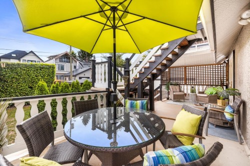 404 18Th Avenue W, Vancouver, BC 