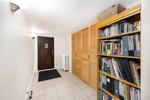 404 18Th Avenue W, Vancouver, BC 
