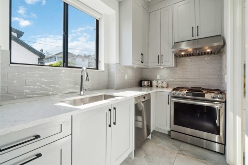 8007 Elliott Street, Vancouver, BC 