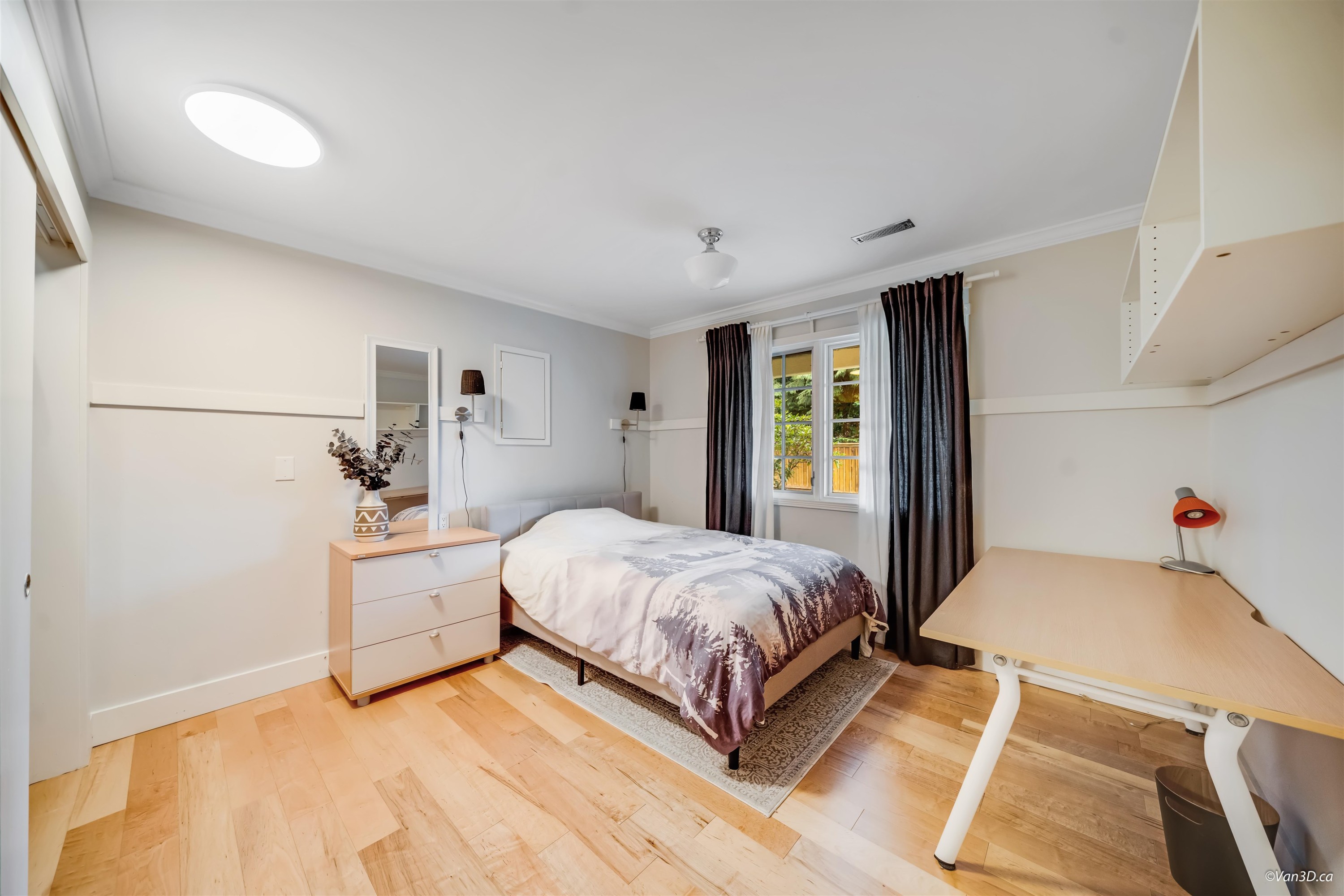 1570 East Road, Anmore, BC