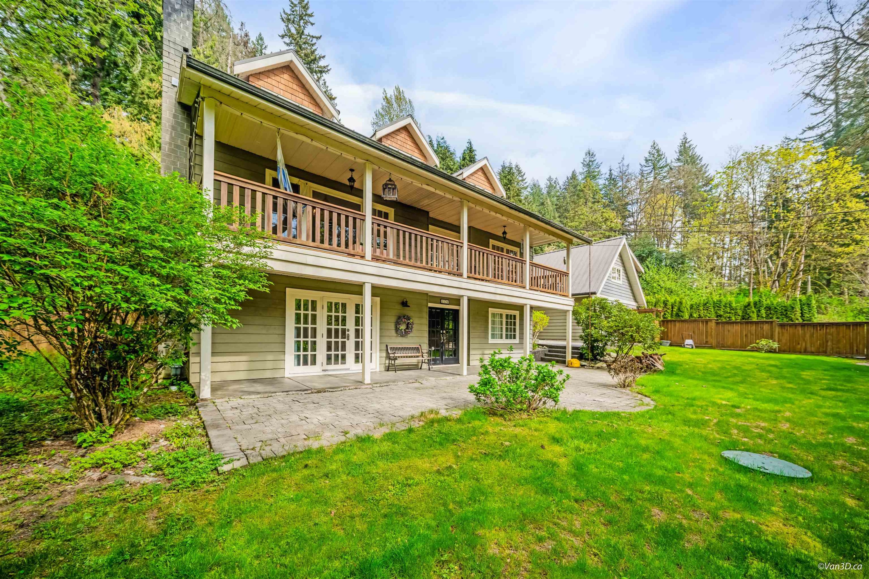 1570 East Road, Anmore, BC