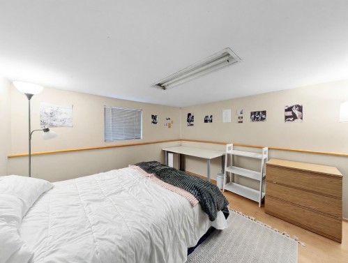 4058 17Th Avenue W, Vancouver, BC 