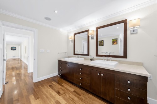 791 Beachview Drive, North Vancouver, BC 