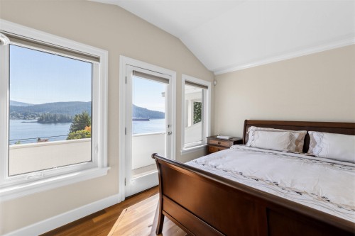 791 Beachview Drive, North Vancouver, BC 