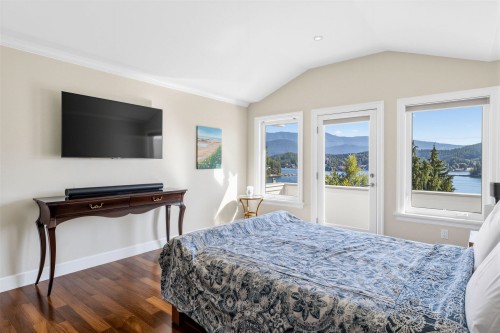 791 Beachview Drive, North Vancouver, BC 