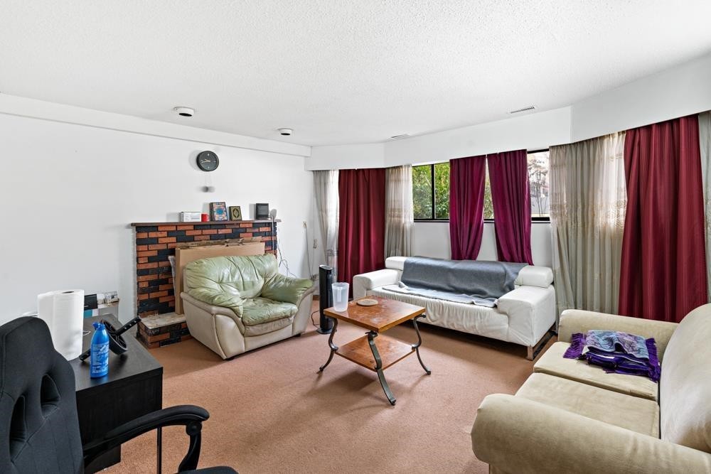 328 49Th Avenue E, Vancouver, BC
