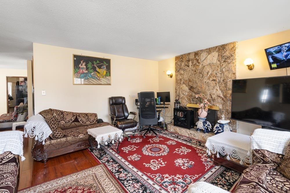 328 49Th Avenue E, Vancouver, BC