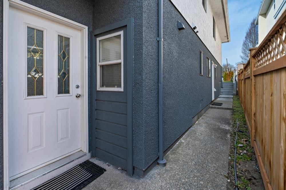 328 49Th Avenue E, Vancouver, BC
