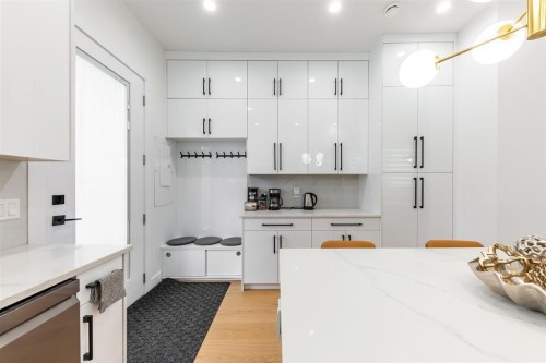 2975 42Nd Avenue E, Vancouver, BC 