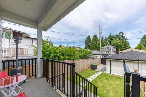 2975 42Nd Avenue E, Vancouver, BC 
