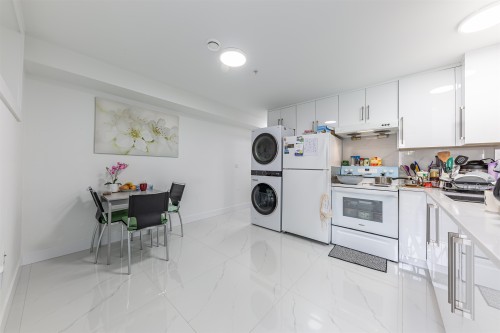 2975 42Nd Avenue E, Vancouver, BC 