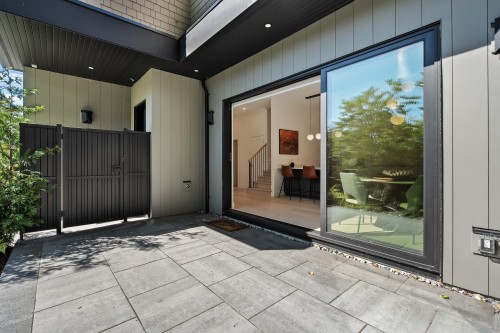 1605 21St Avenue E, Vancouver, BC 