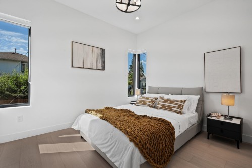 1605 21St Avenue E, Vancouver, BC 