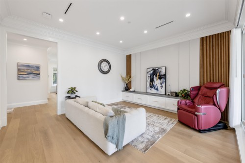 2755 38Th Avenue W, Vancouver, BC 