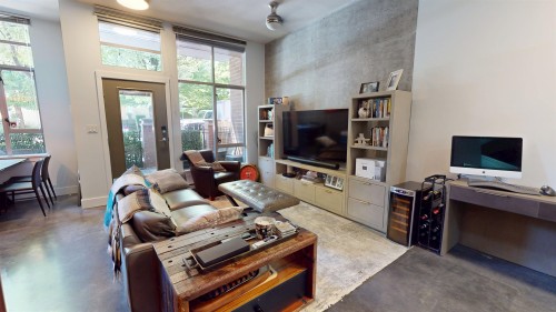 357 11Th Avenue E, Vancouver, BC 
