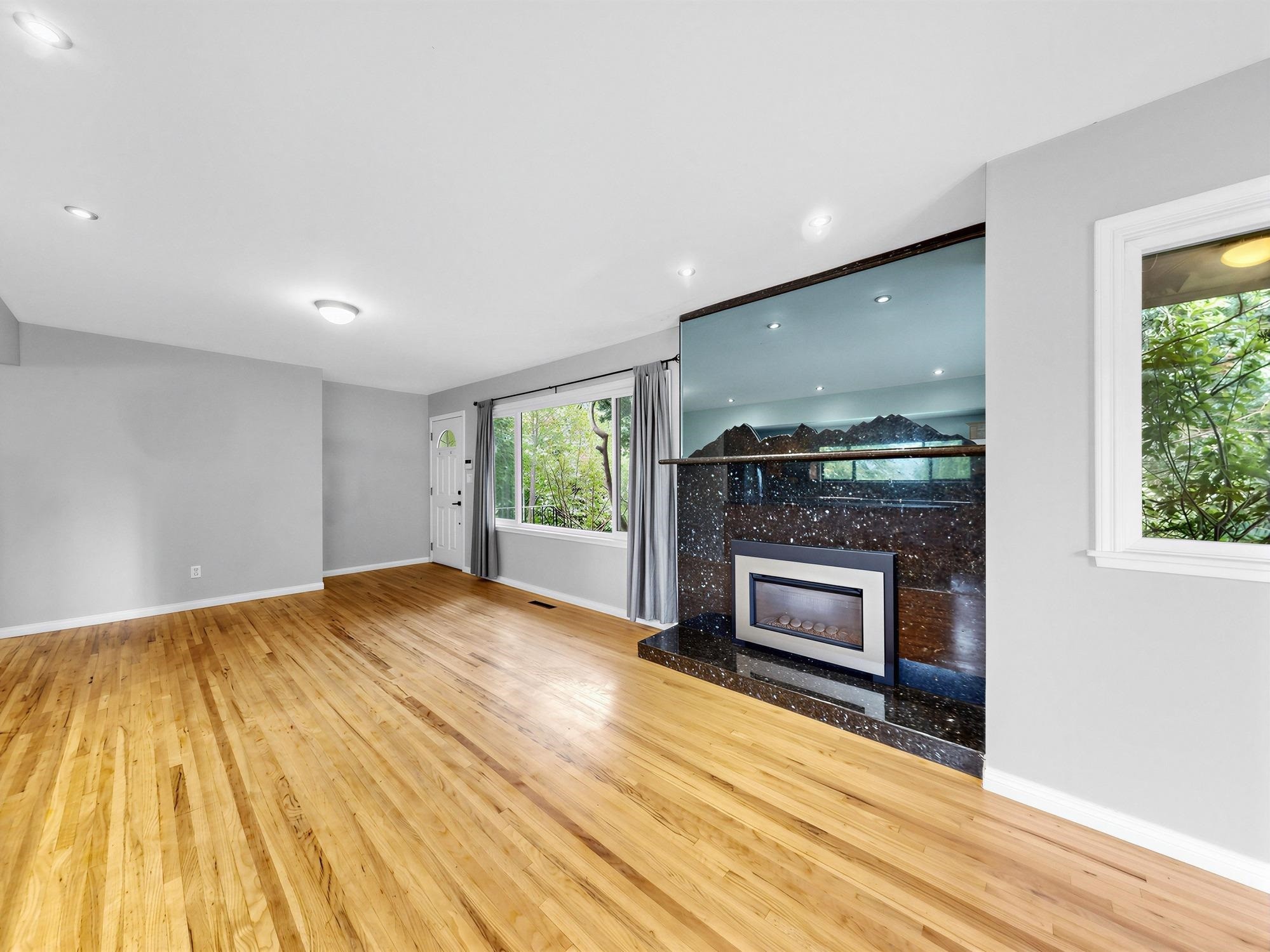 2155 Mohawk Avenue, Coquitlam, BC